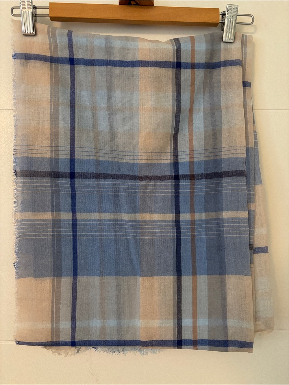 Black Brown 1826 Lightweight Plaid Scarf in Blue, Beige and Navy
